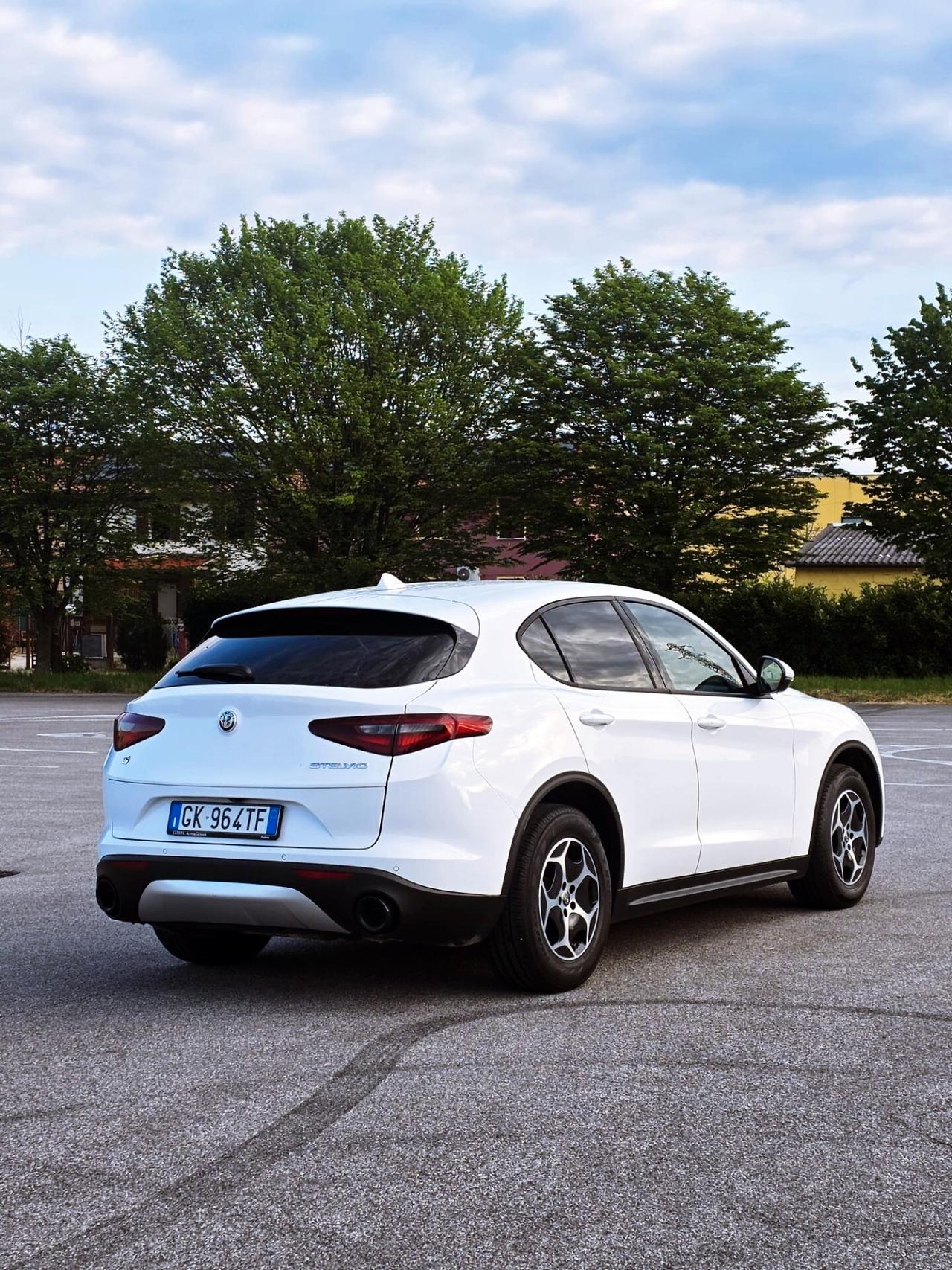 Alfa Romeo STELVIO 2.2 Diesel 190CV AT8 Q4
