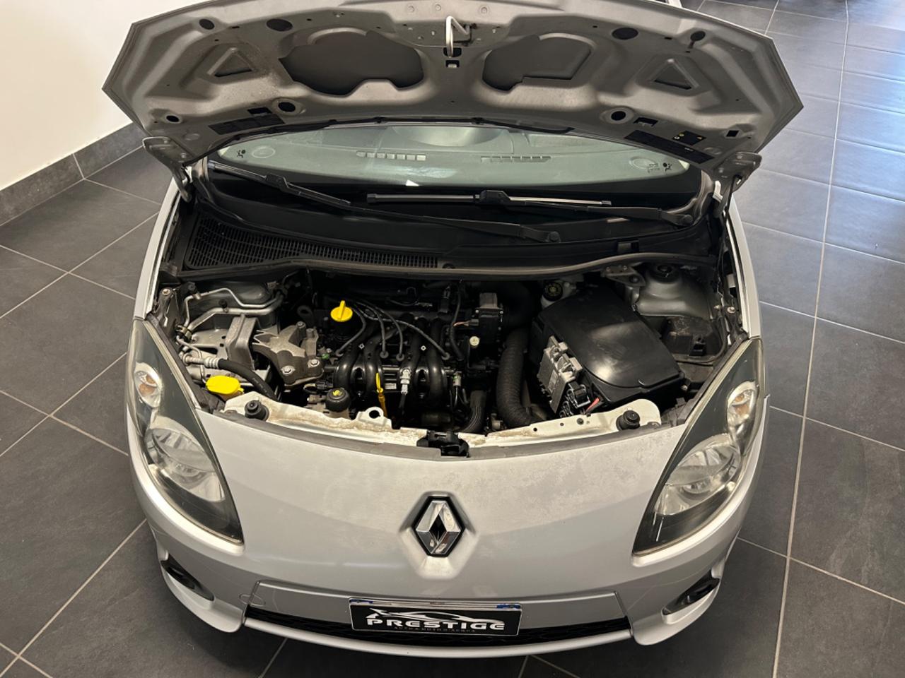 RENAULT TWINGO 1.2 NEOPATENTATI 60CV
