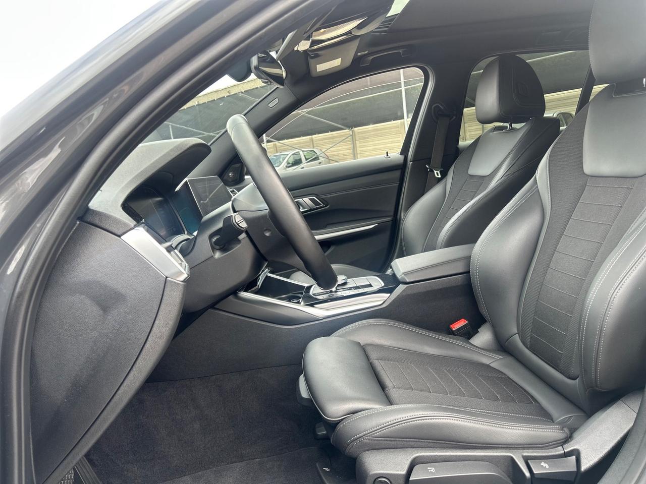 Bmw 318d 48V Touring Individual