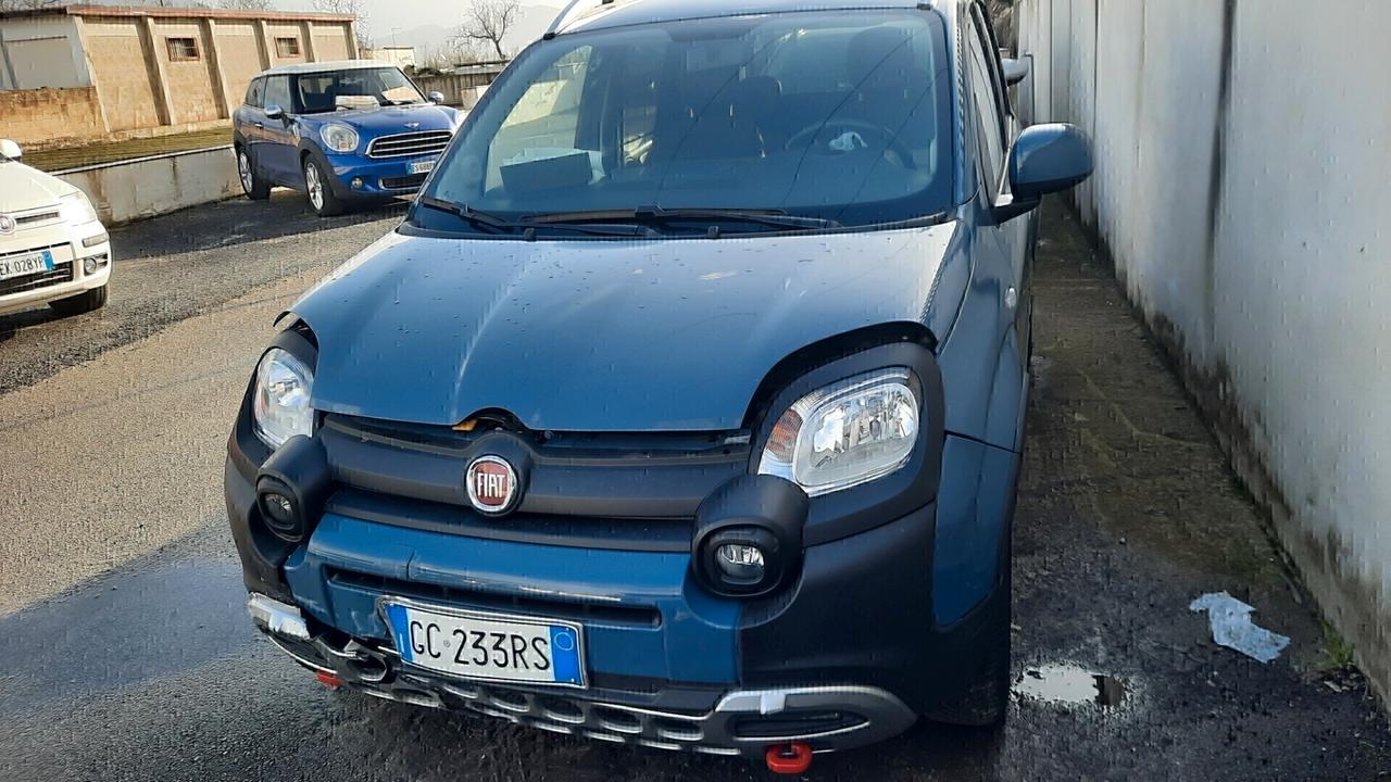 Fiat Panda Cross 1.0 FireFly S&S Hybrid anno 2021 incidentata