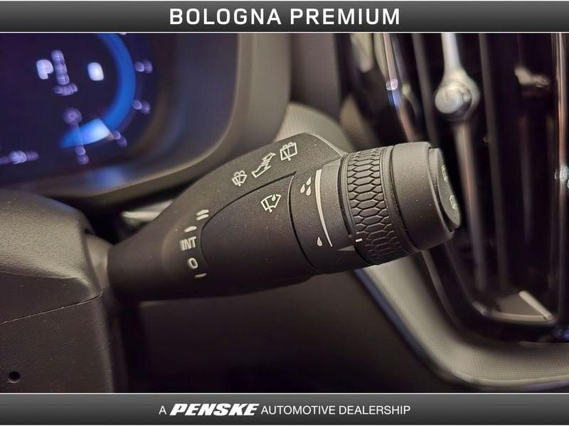 Volvo XC60 XC60 B4 (d) AWD automatico Plus Bright