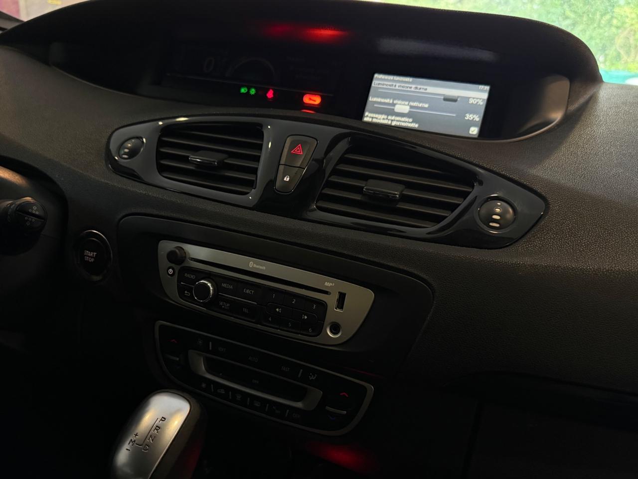 Renault Scenic 1.5 DIESEL AUTOMATICO