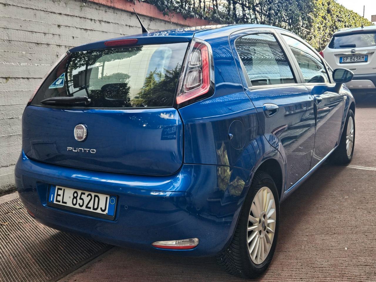 Fiat Punto 1.4 8V 5 porte Easypower Lounge GPL