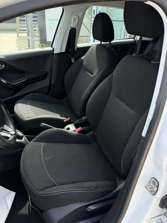 Peugeot 208 BlueHDi 75 S&S 5 porte Active