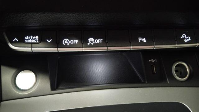 AUDI Q5 40 TDI quattro S tronic Business Advanced MHEV