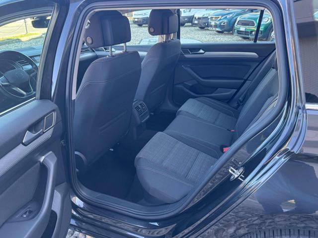 VOLKSWAGEN Passat Variant 2.0 TDI SCR 122 CV EVO DSG Business