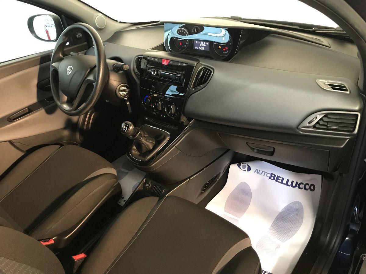 LANCIA Ypsilon 1.2 69 CV 5p. Gold