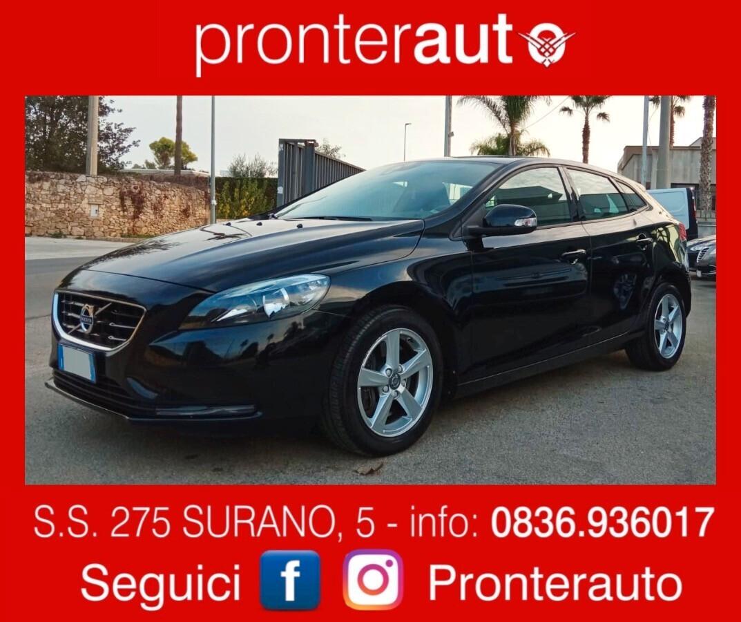 Volvo V40 D2 Momentum GearTronic