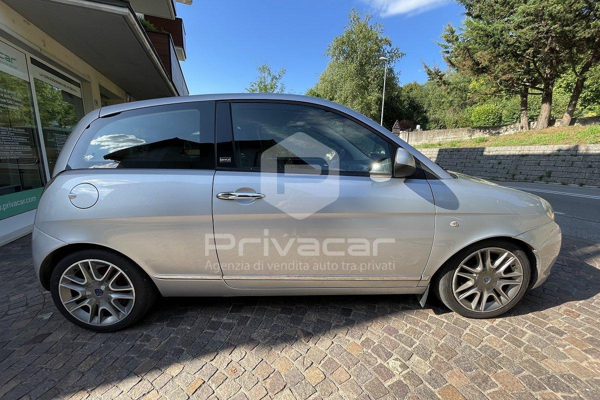 LANCIA Ypsilon 1.3 MJT 75 CV Unyca