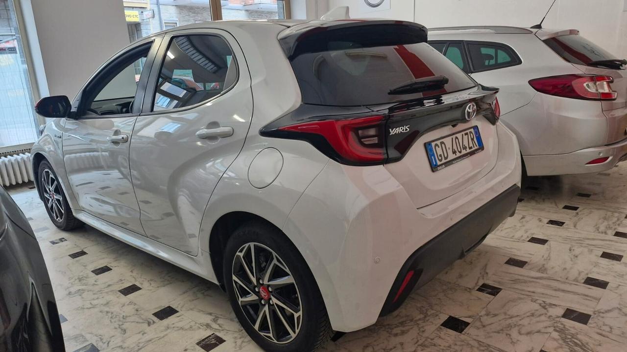 Toyota Yaris 1.5 Hybrid 5 porte Trend
