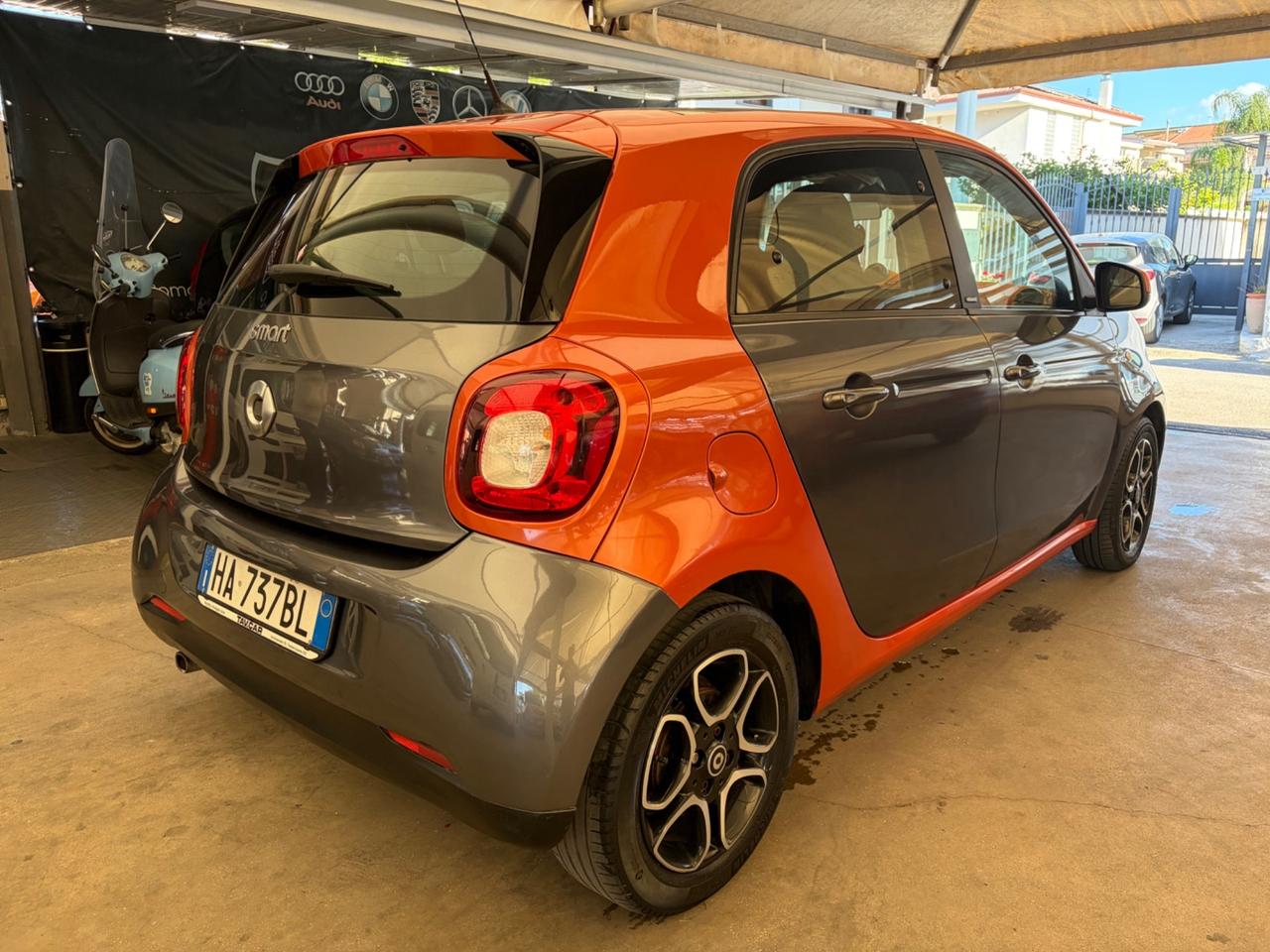 Smart ForFour 70 1.0 GPL edition 1