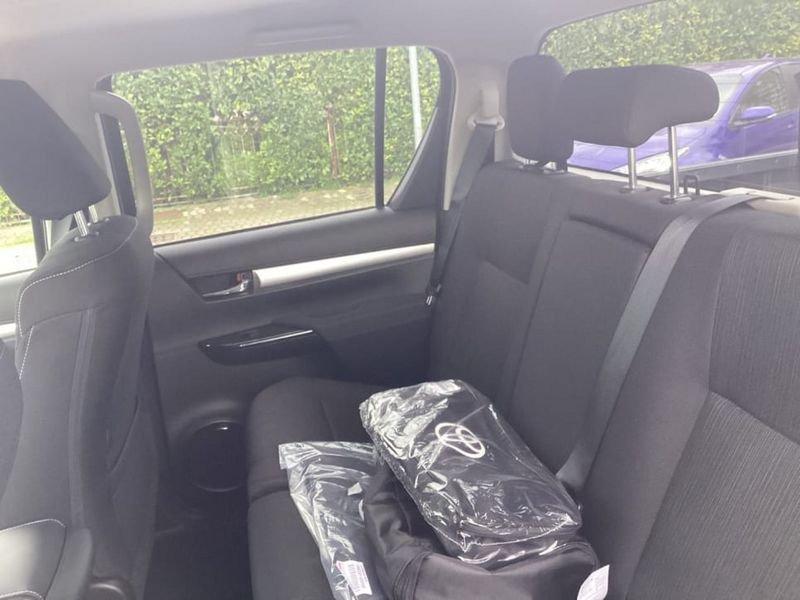 Toyota Hilux 2.4 Diesel AT Double Cab 4WD Executive MY24