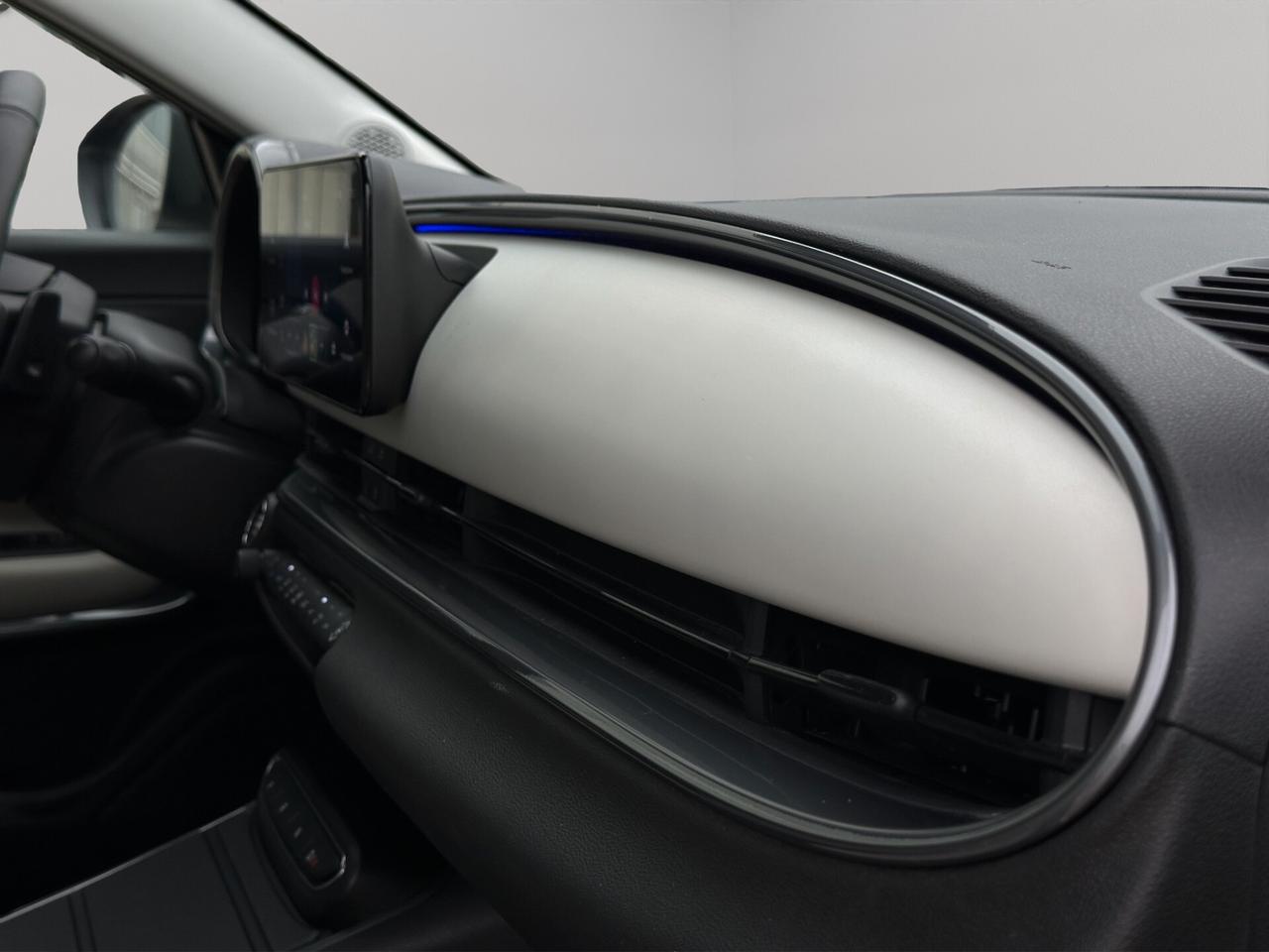 FIAT 600 Hybrid 110 CV DCT MHEV La Prima