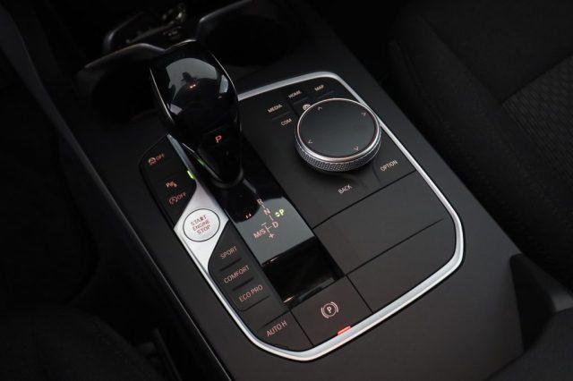 BMW 118 Serie 1 i 5p. Advantage