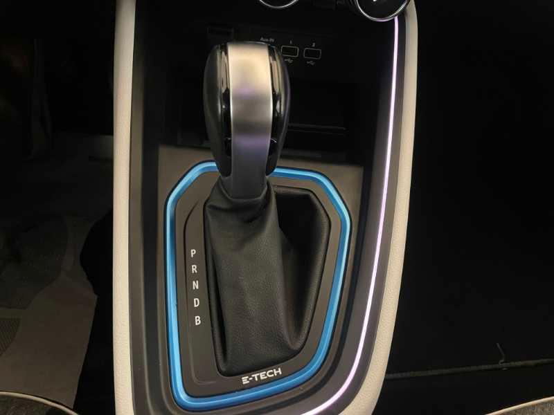 RENAULT Clio V - Clio 1.6 E-Tech hybrid Initiale Paris 140cv auto