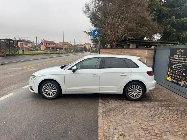 Audi A3 SPB 2.0 TDI 184 CV clean diesel quattro S tronic Ambition