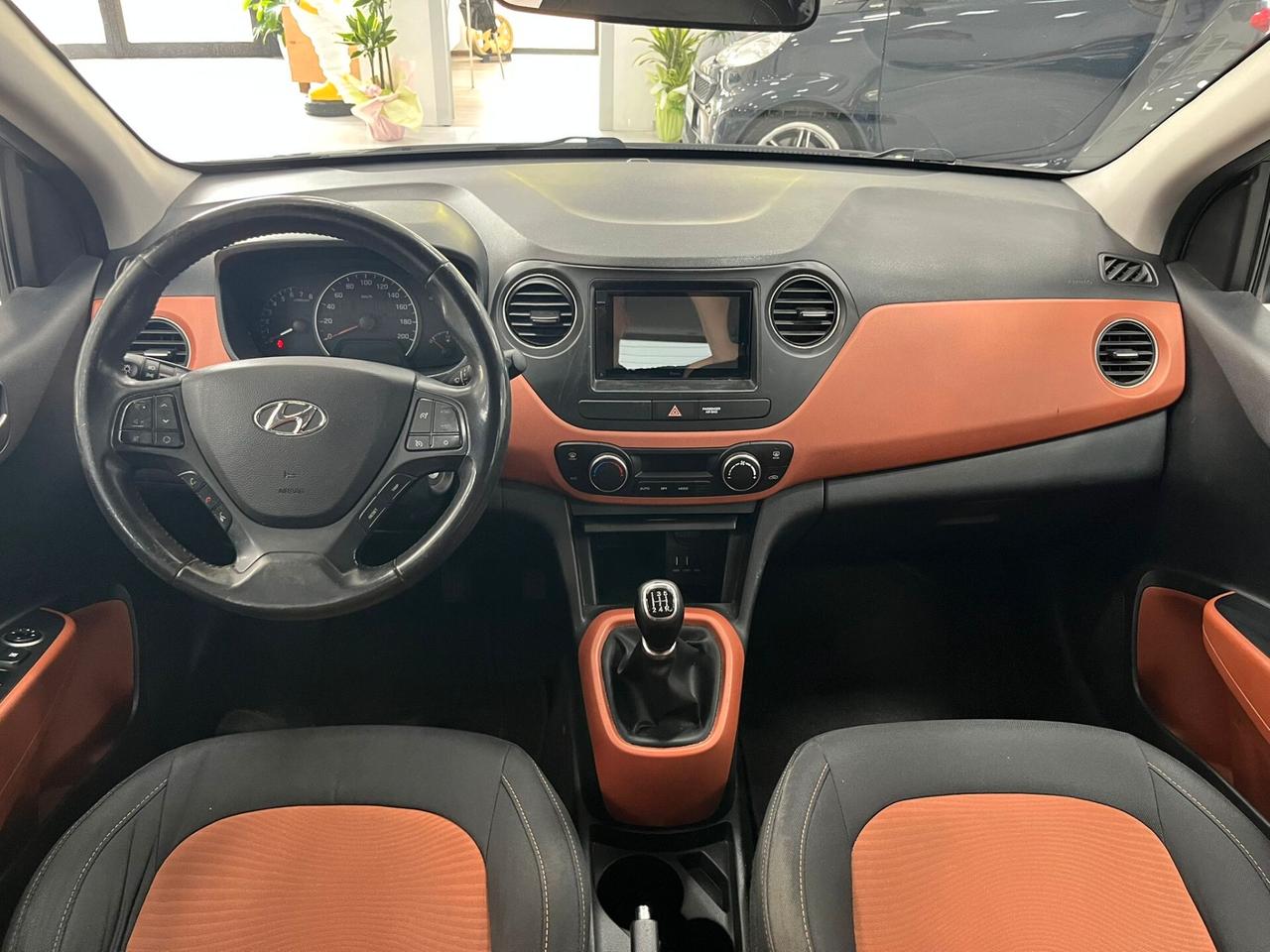 Hyundai i10 1.0 Sound Edition