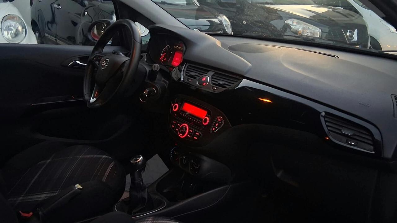 Opel Corsa 1.4 90CV GPL Tech 5 porte Cosmo