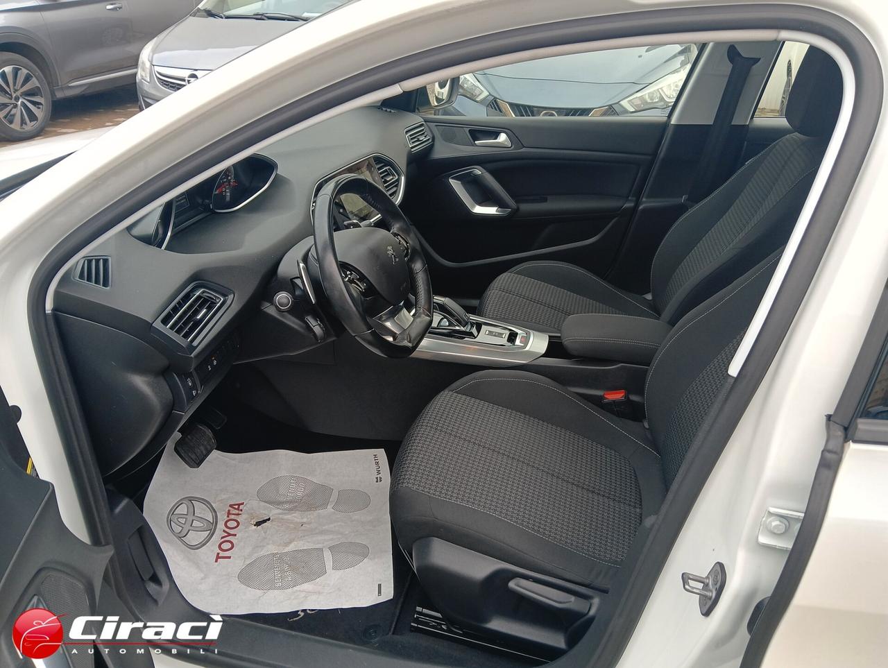 Peugeot 308 BlueHDi 130 EAT8 SW Active Business