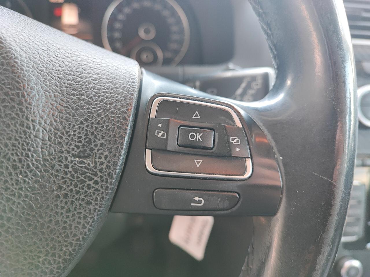 Volkswagen Touran Business 1.4 Highline EcoFuel