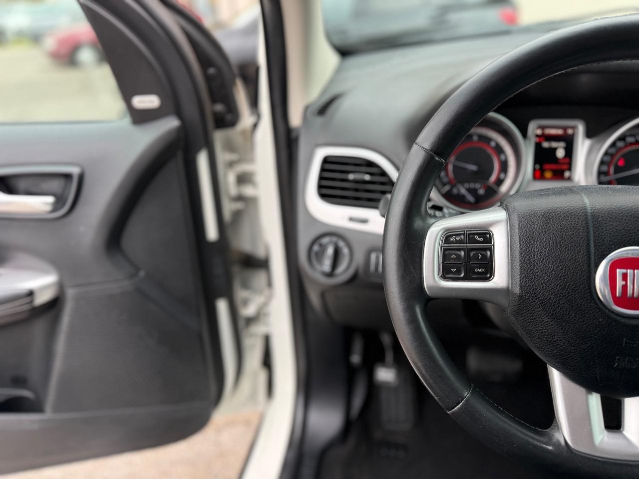 Fiat Freemont 2.0 Mjt 170 CV 4x4 aut. Lounge 7 P.ti