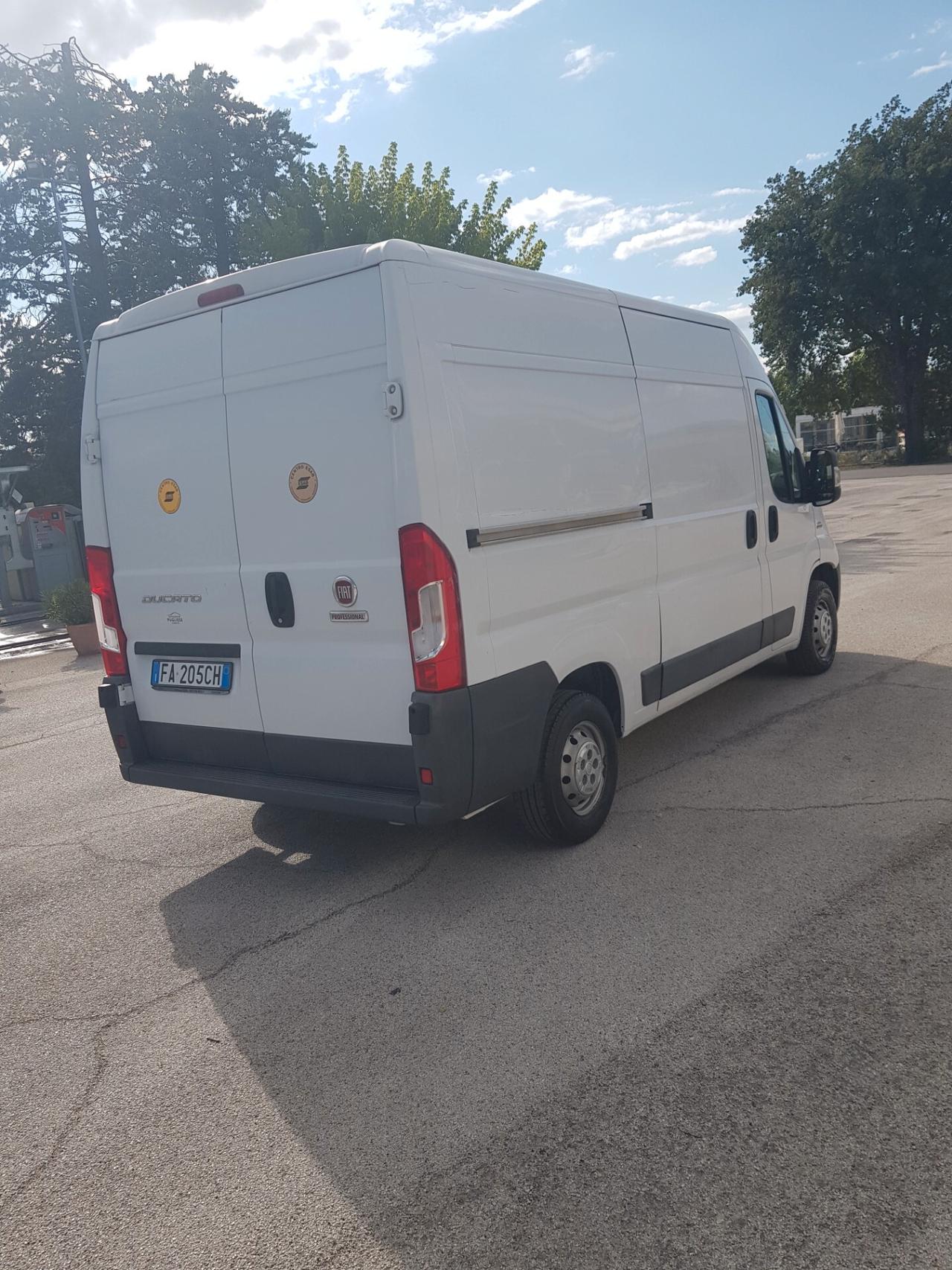 Fiat ducato 2.3 multijet 130cv anno 2015