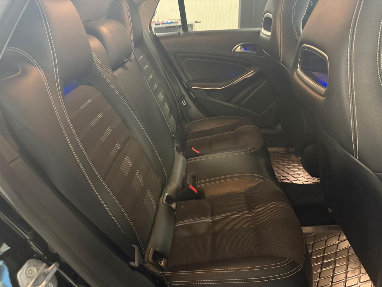 Mercedes-benz CLA 200 d S.W. Automatic Premium