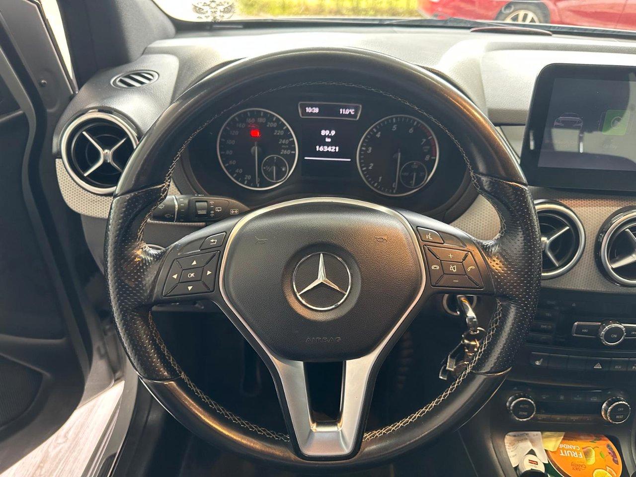 Mercedes-Benz B 180 B 180 be Premium