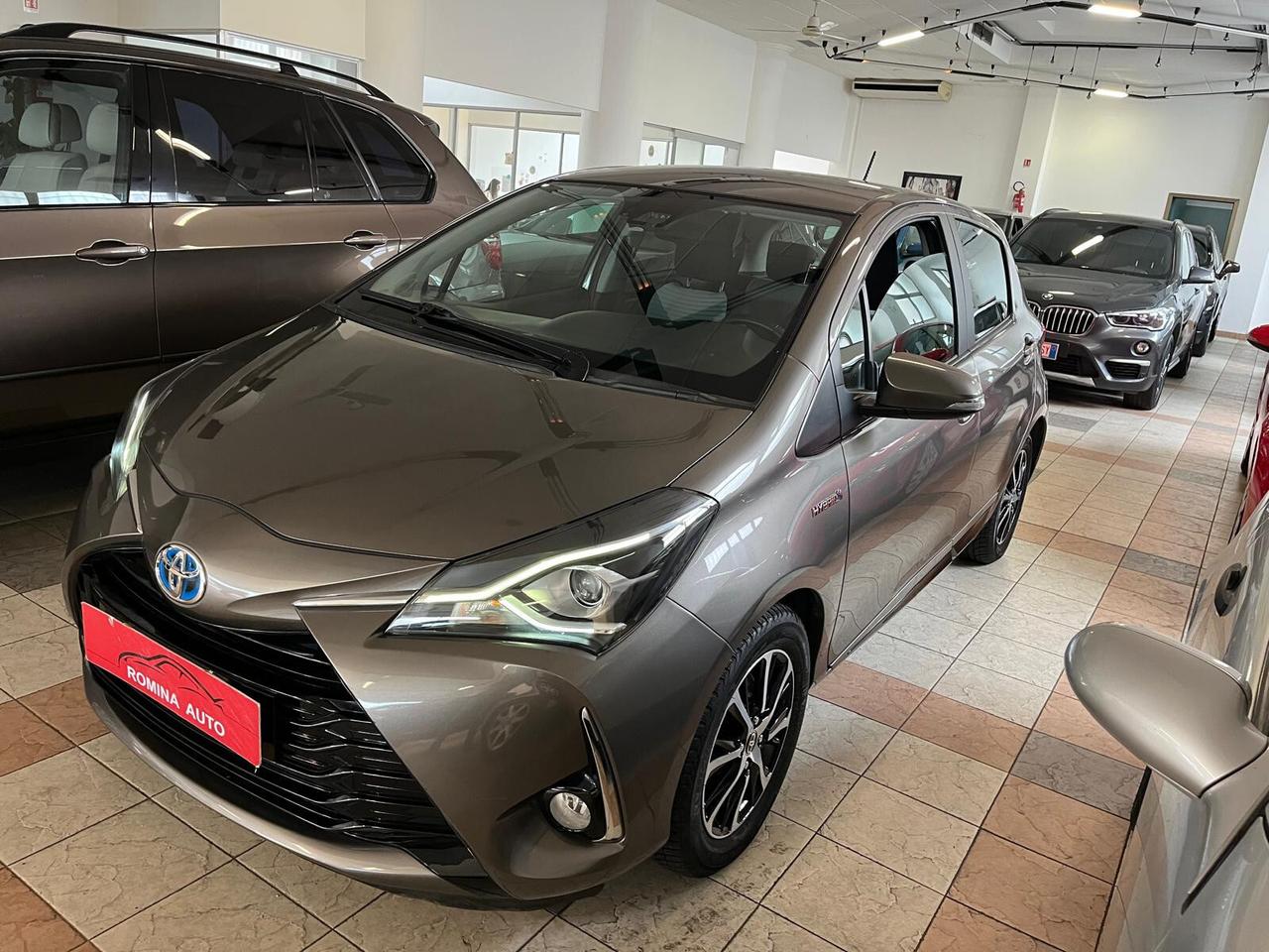 Toyota Yaris 1.5 Hybrid 5 porte Active