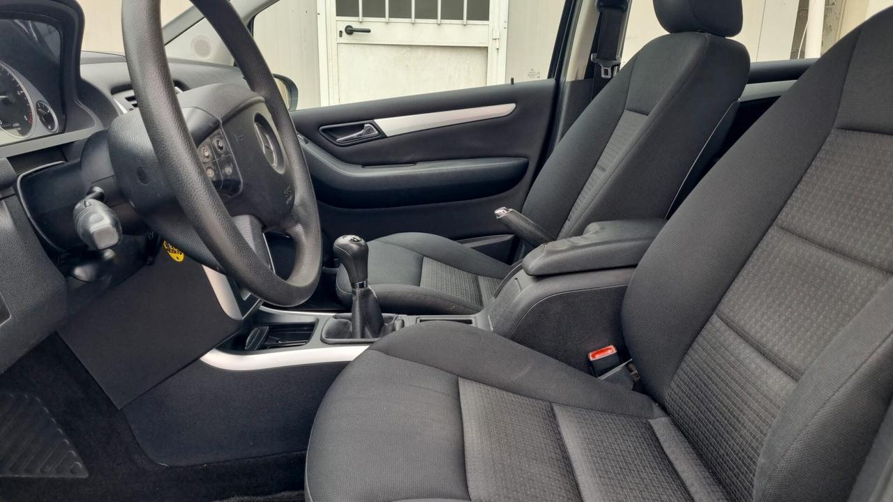 PROMO FINE MESE - Mercedes-benz B 180 CDI Sport