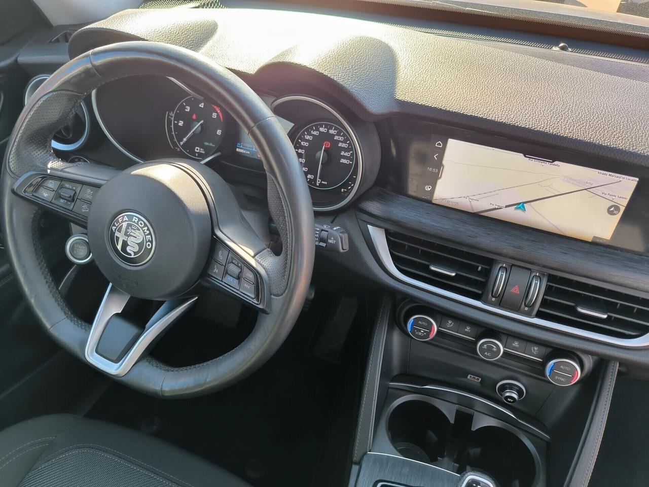 Alfa Romeo Stelvio 2.2 Turbodiesel 160 CV AT8 RWD Business