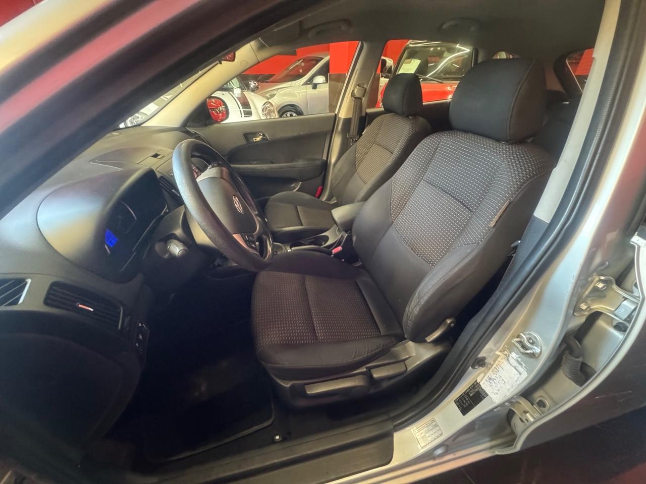 Hyundai i30 1.6 CRDi VGT 16V 90CV 5p.