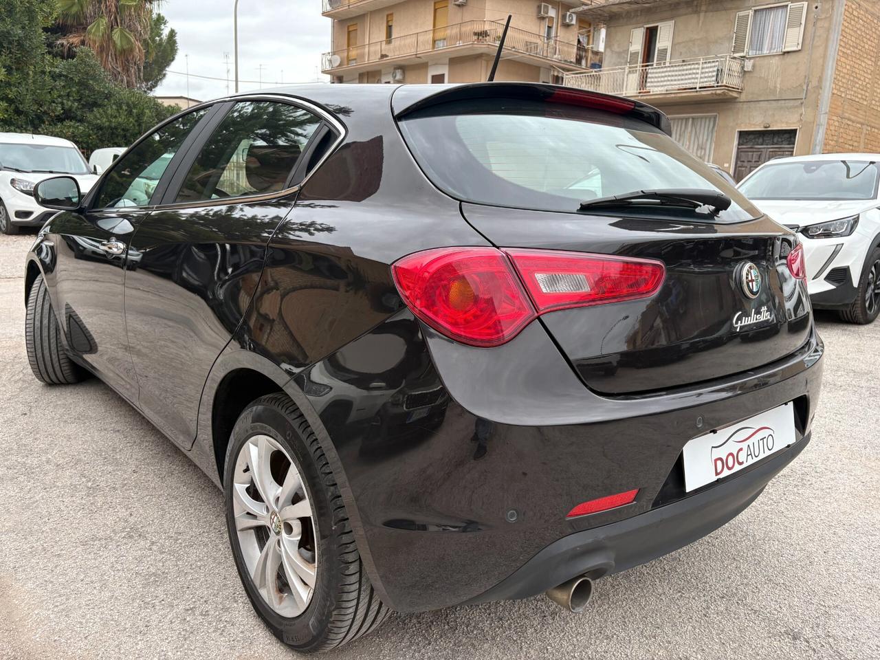 Alfa Romeo Giulietta 1.6 JTDm-2 105 CV Distinctive