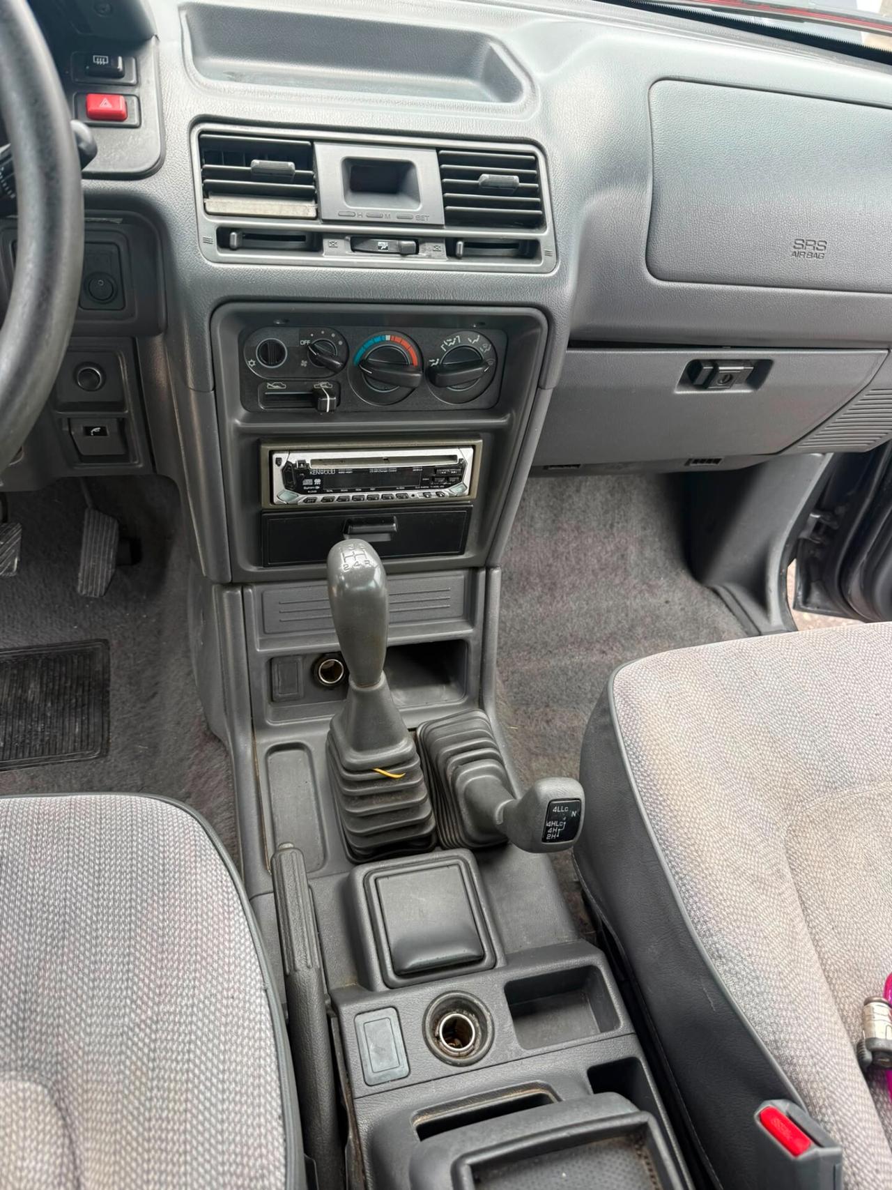 Mitsubishi Pajero 2.5 TDI Metal-top SS GLX Comfort