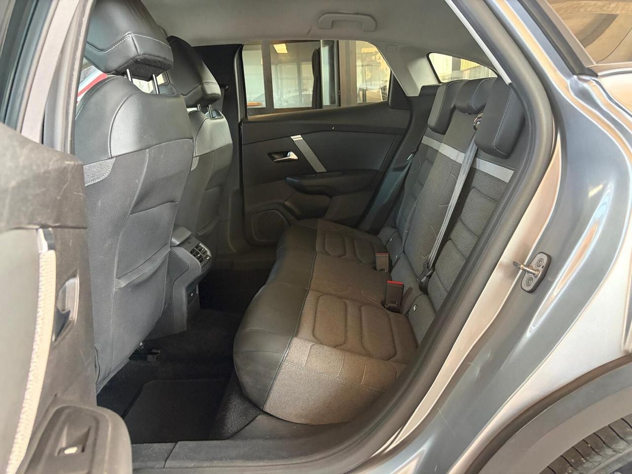 Citroen C4 PureTech 130 S&S Shine