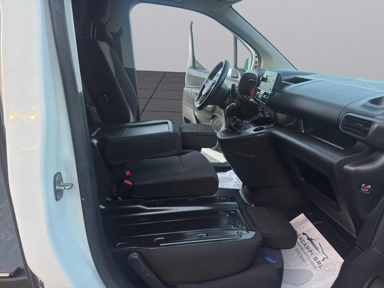 Opel Combo 1.5 D 100CV(L1H1 PC-TN-)SENSORI-CRUISE-PASSO CORTO