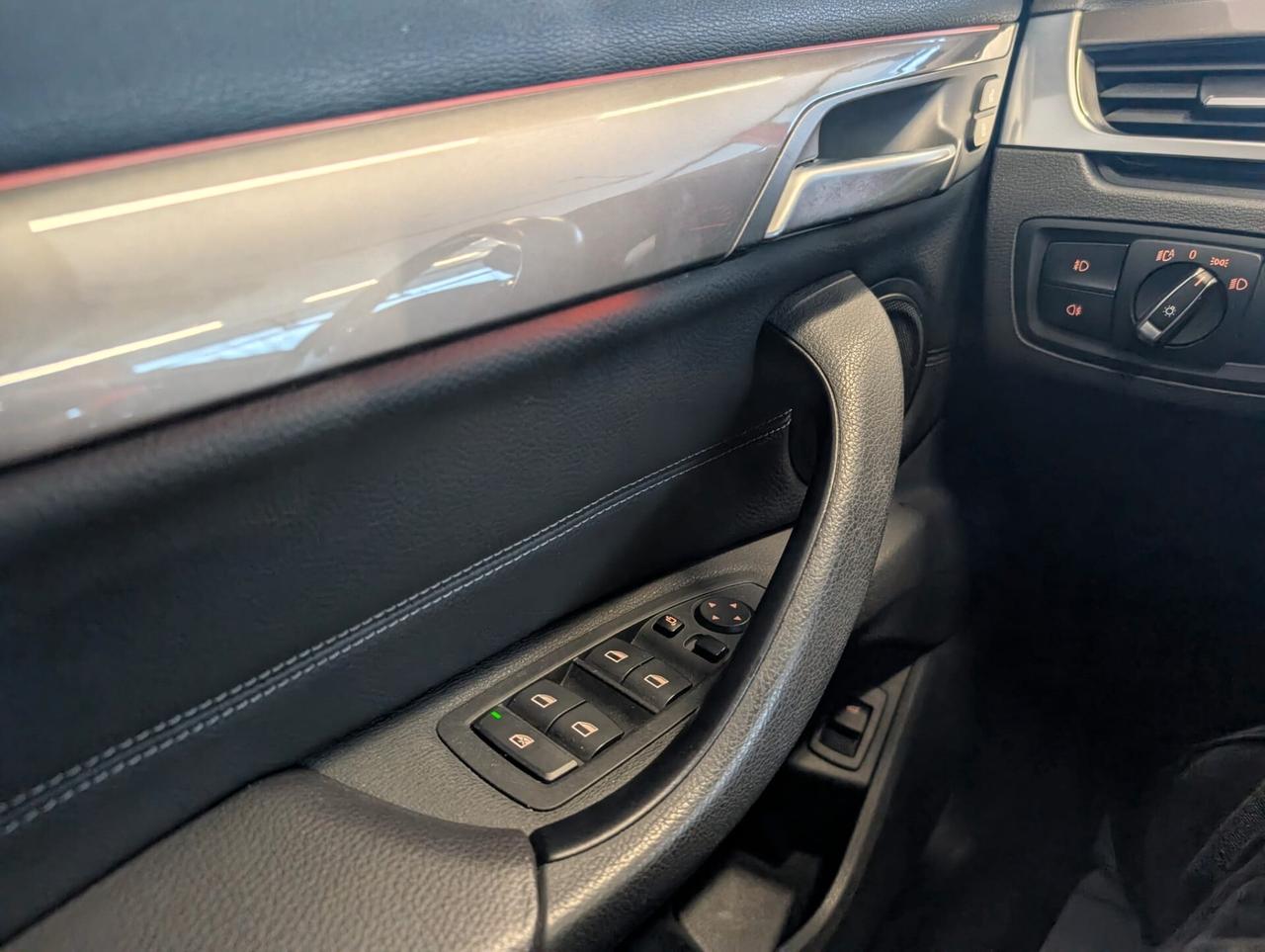 Bmw X1 sDrive18d xLine