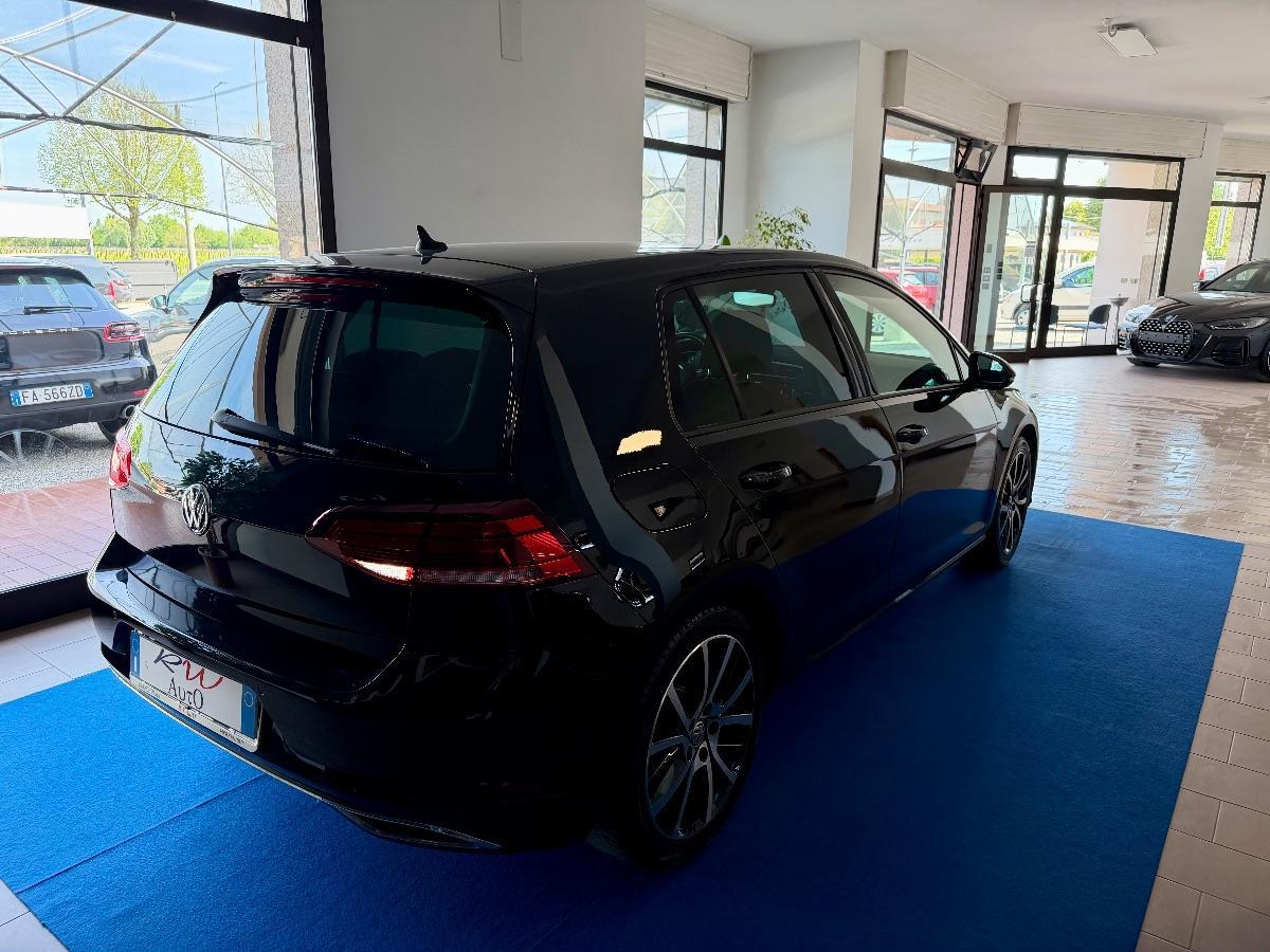 VOLKSWAGEN - Golf - 1.5 TSI EVO ACT R-Line