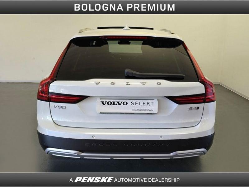 Volvo V90 Cross Country B4 (d) AWD automatico Ultimate