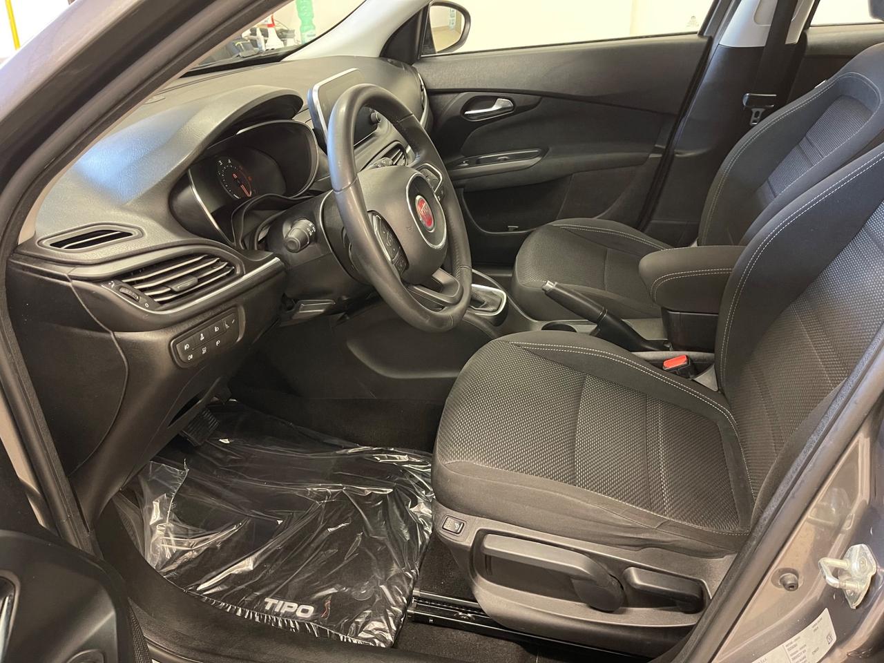 Fiat Tipo 1.6 Mjt S&S SW Lounge