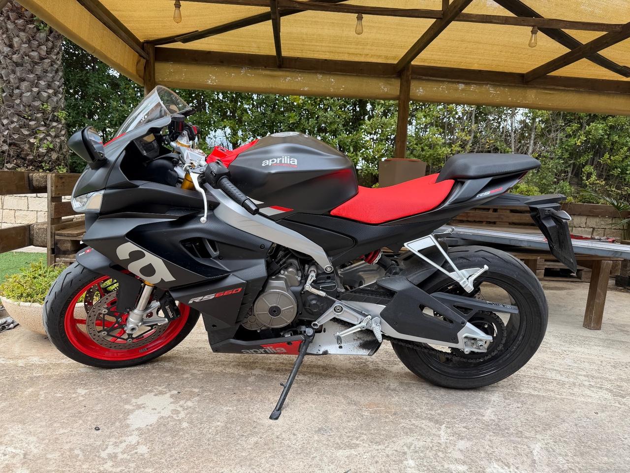 Aprilia RS 660