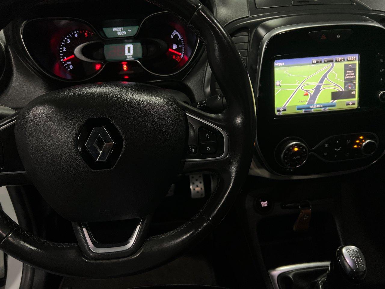 Renault Captur 1.5 dci Edition One 110cv PELLE / TESSUTO