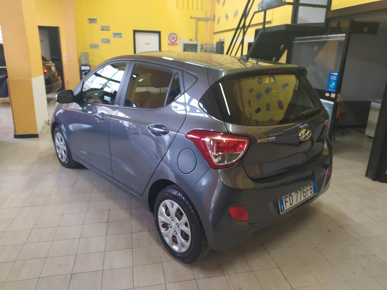 Hyundai i10 1.0 LPGI Econext Sound Edition Neopatentato