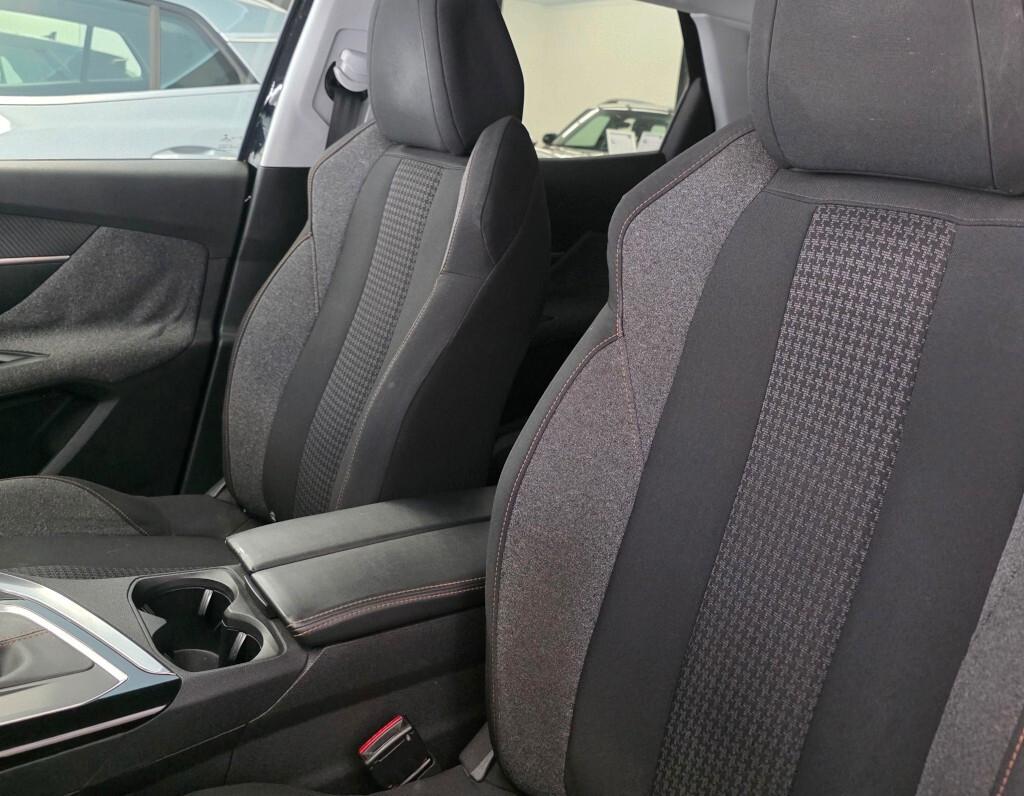 Peugeot 3008 BlueHDi 130 S&S Allure CON GARANZIA