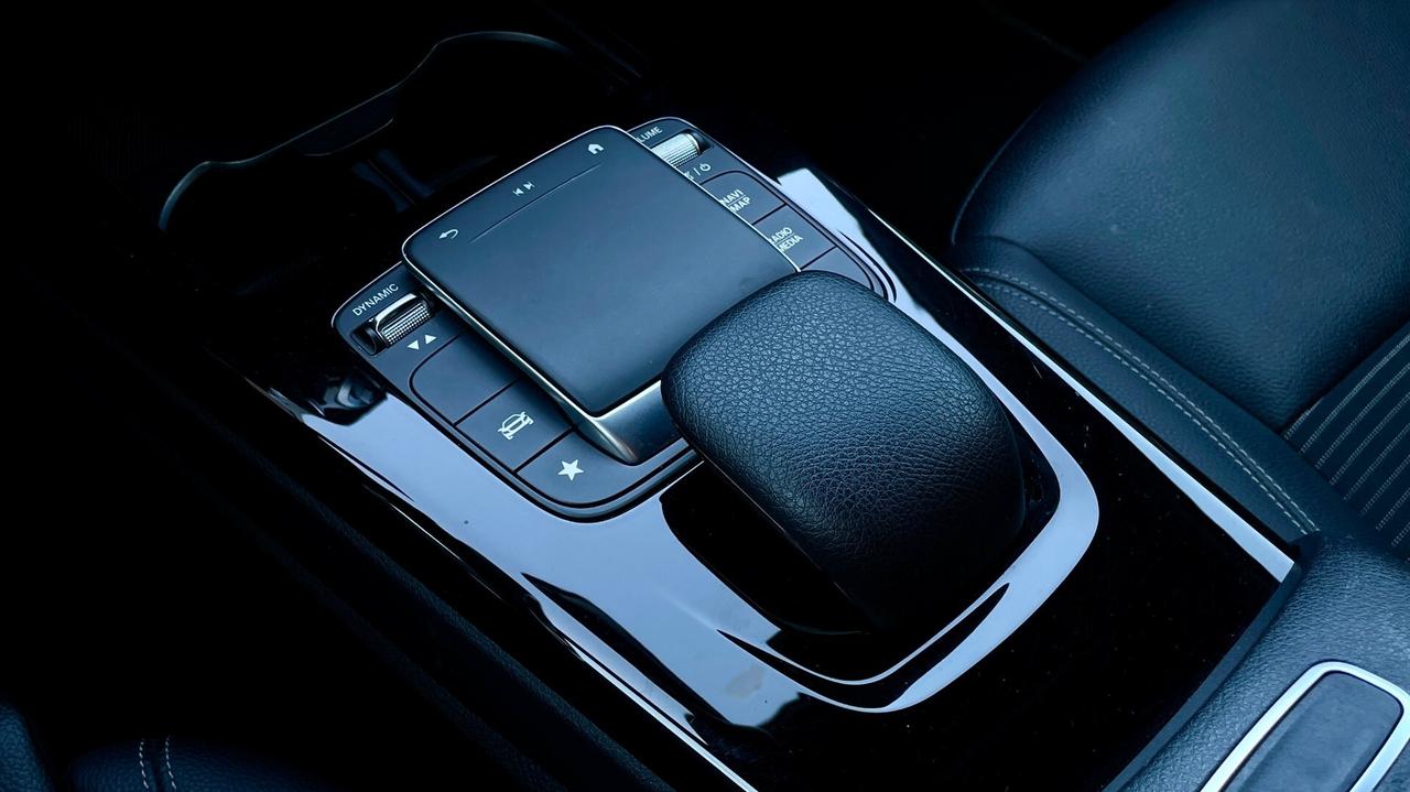 MERCEDES-BENZ CLASSE A180 2.0 PREMIUM 116CV - FULL LED, VIRTUAL COCKPIT, PELLE, NEOPATENTATI