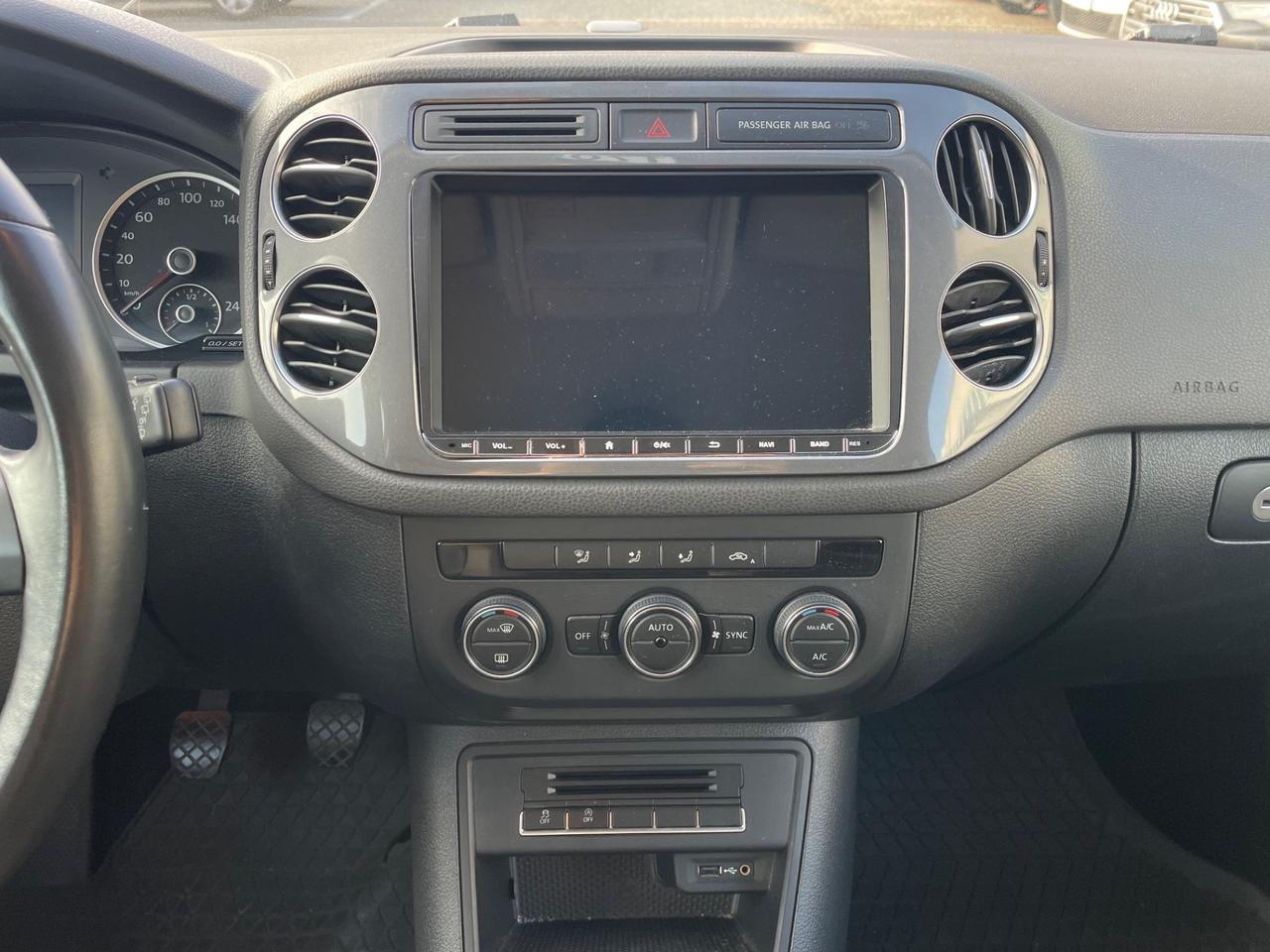 Volkswagen Tiguan 2.0 TDI 110 CV Sport & Style BlueMotion Technology
