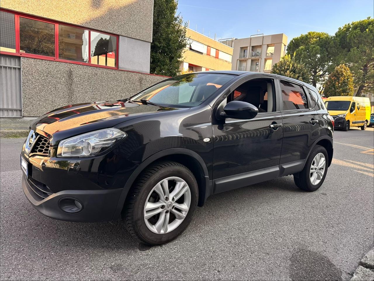 Nissan Qashqai 1.5 dCi DPF Tekna - EURO 5B