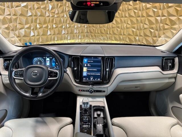 Volvo XC 60 XC60 B5 (d) AWD Geartronic Inscription