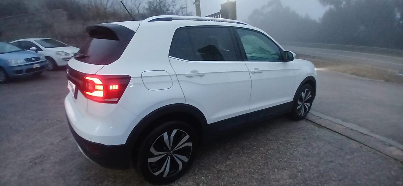 Volkswagen T-Cross 1.6 TDI DSG - 2020