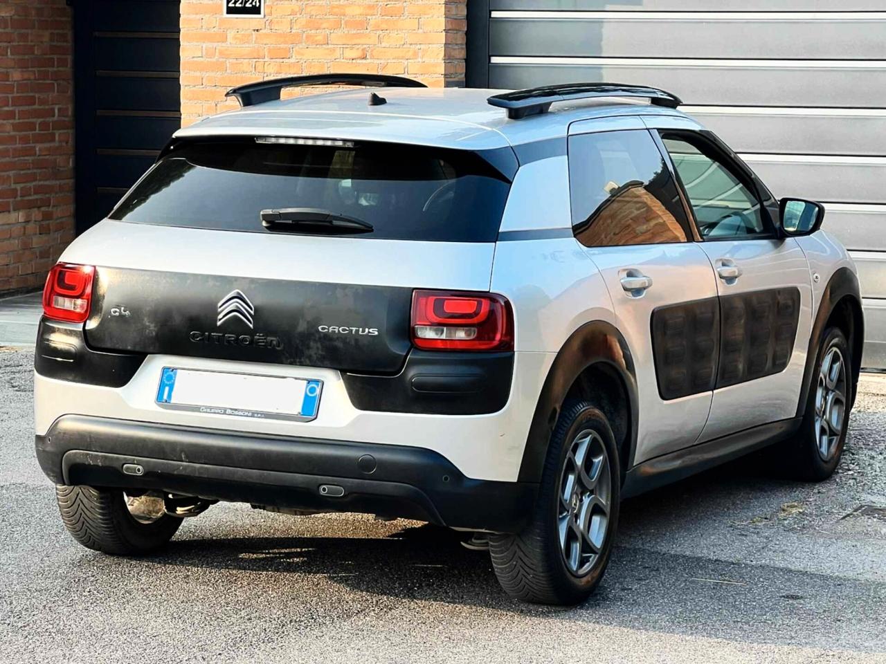 Citroen C4 Cactus 1.6HDi-100cv-149.000km-GARANZIA